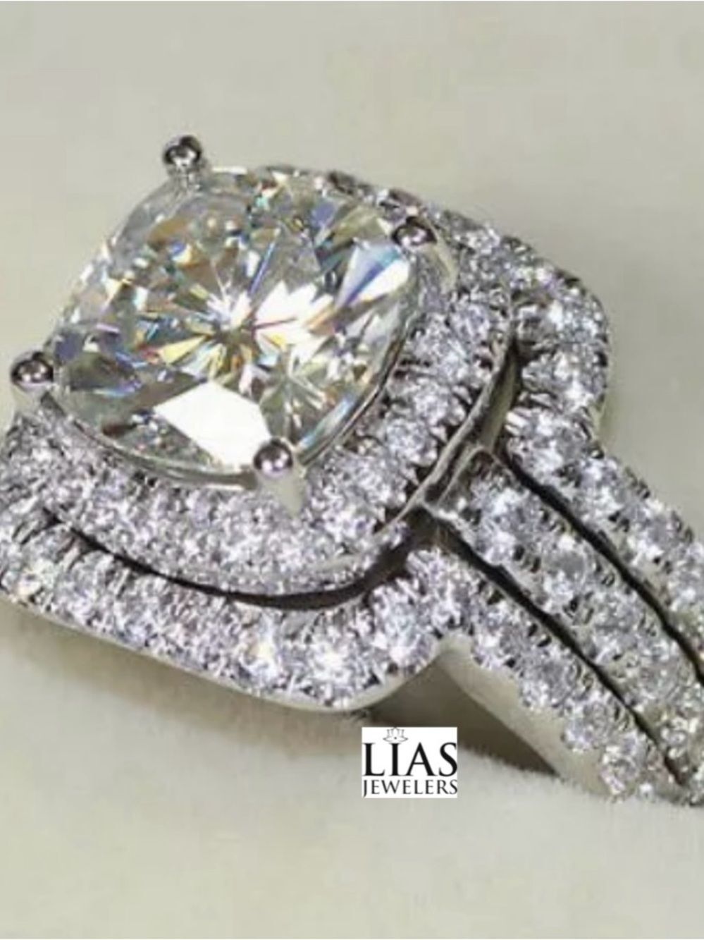 New 10k white gold wedding ring set